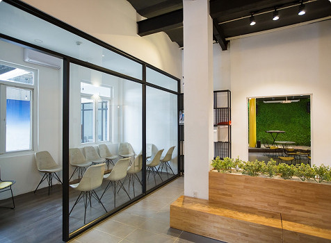 Screens & Partitions